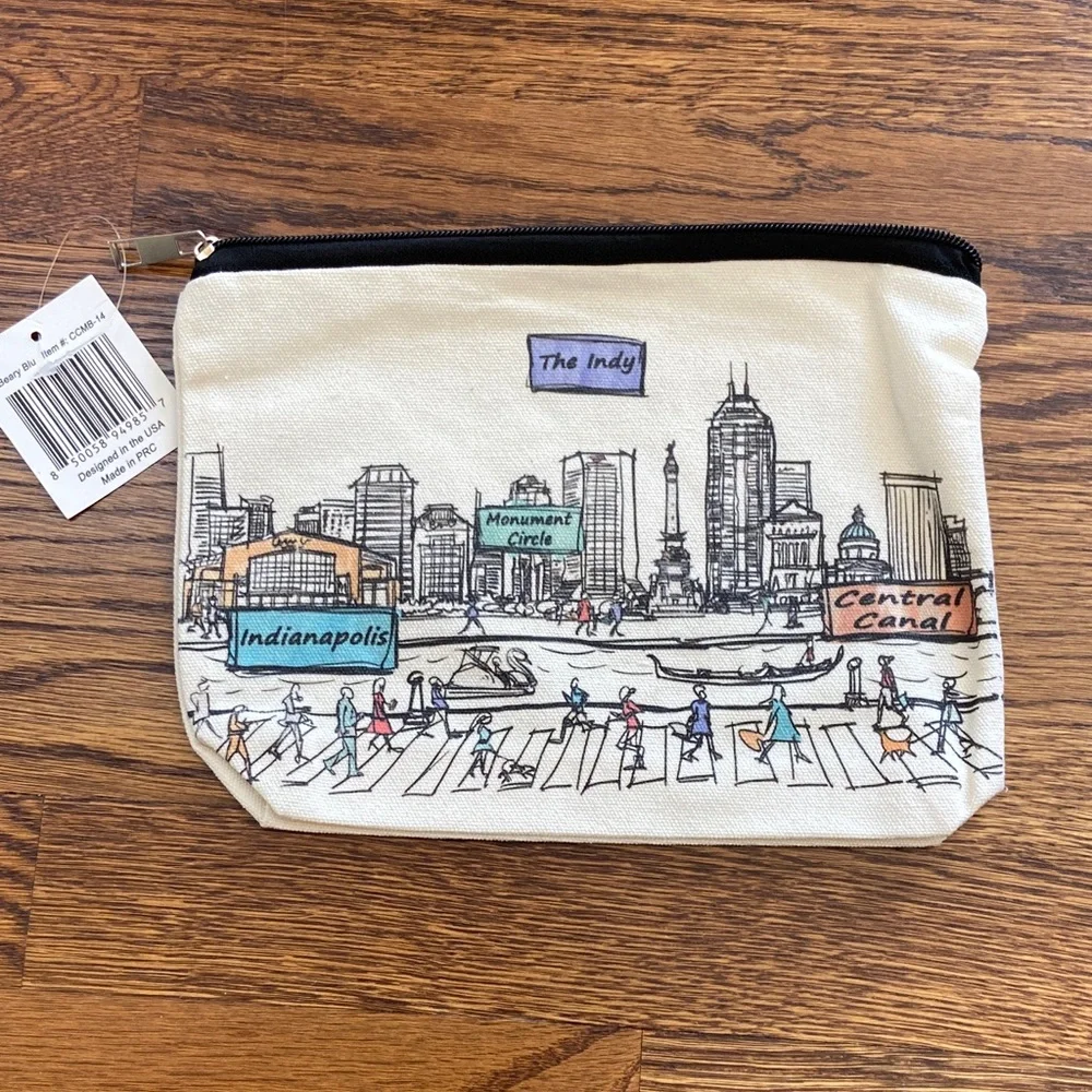 NWT Indianapolis Skyline Canvas Pouch‎